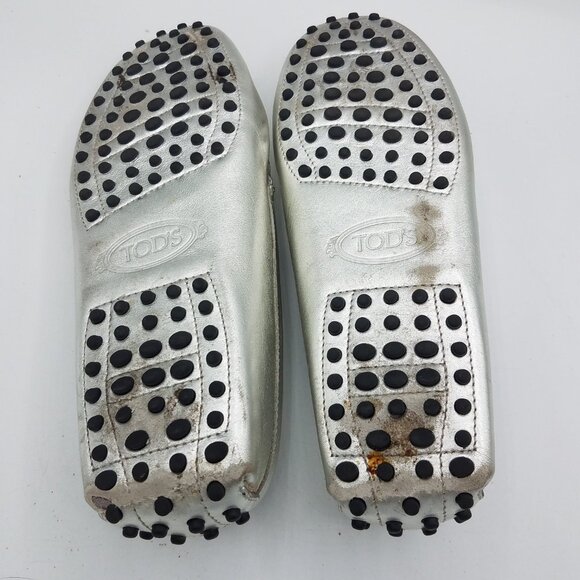 Tod's Gommino Driving Loafers Womens 37.5 Silver Metallic Leather Penny Loafers - Picture 8 of 12